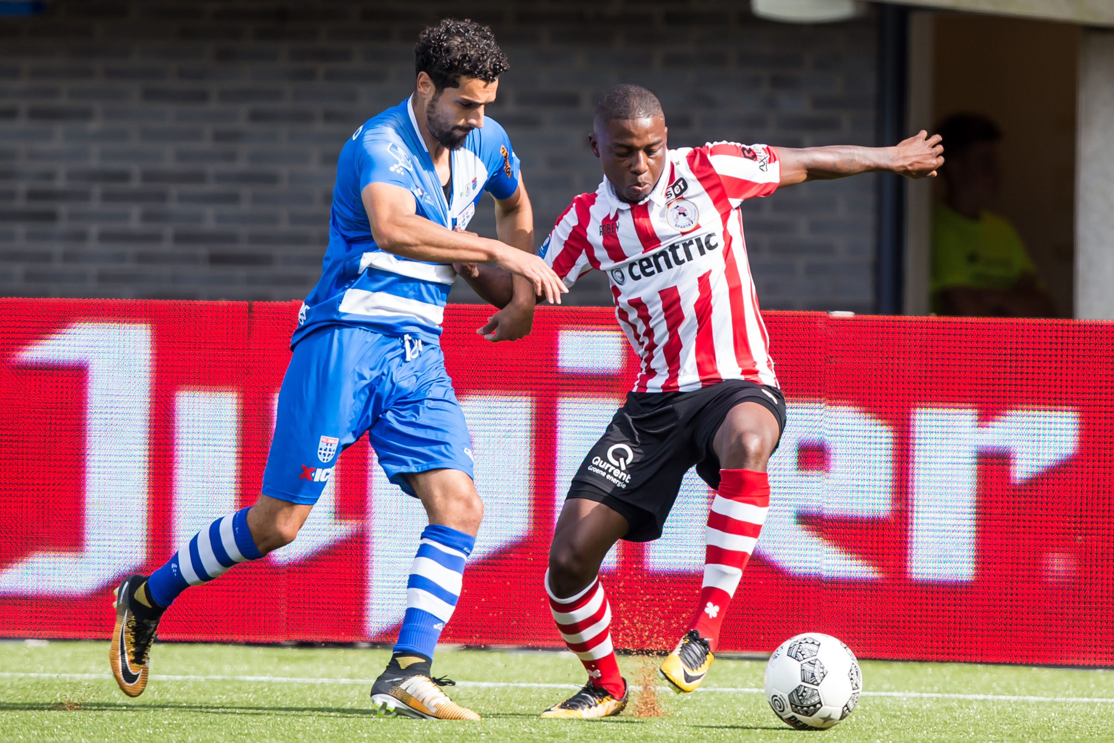 Sparta Oefent Op Trainingskamp Tegen PEC Zwolle - Sparta Rotterdam ...