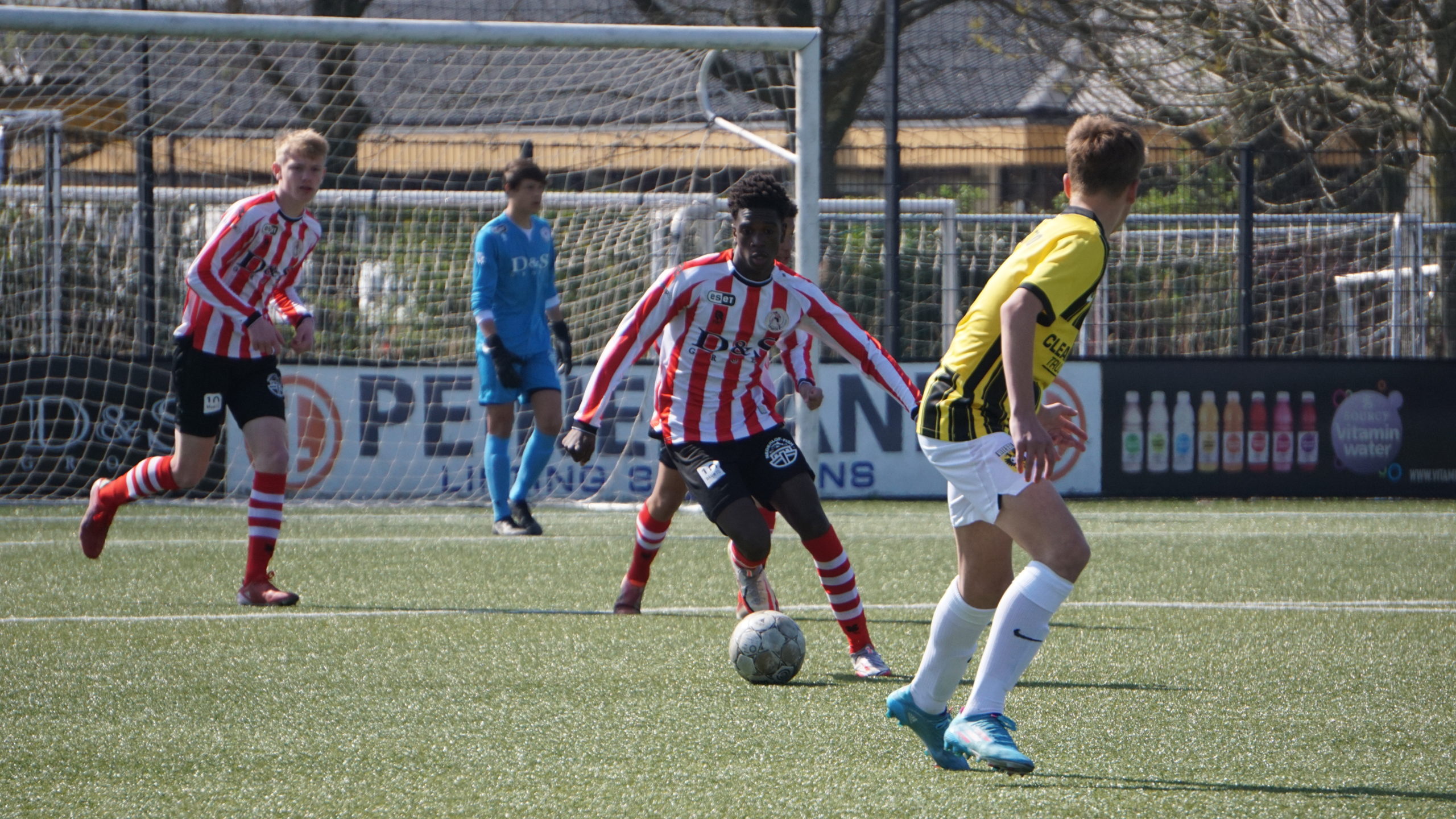 Sparta O15 Te Sterk Voor Vitesse, O16 Wint Oefenduel - Sparta Rotterdam ...