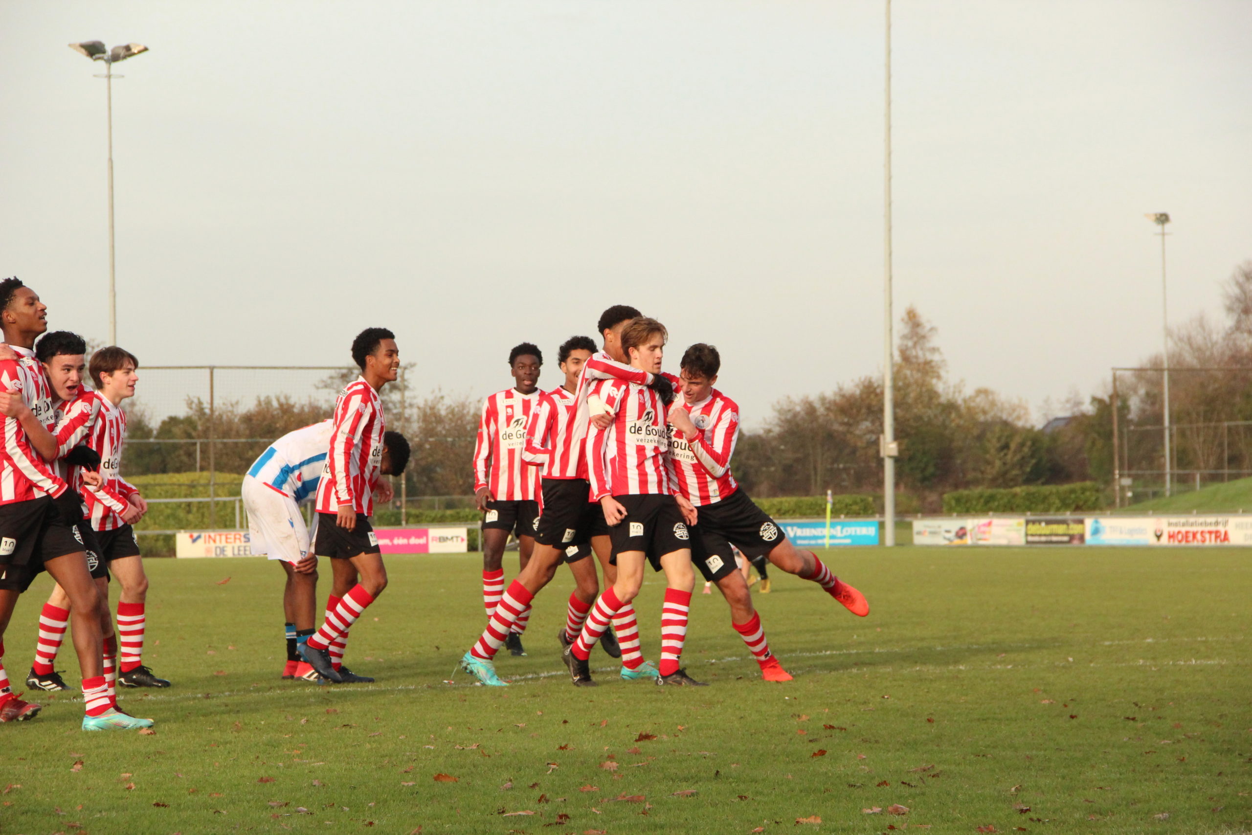 Sparta O18 In Blessuretijd Te Sterk Voor Sc Heerenveen, O16 Verliest ...