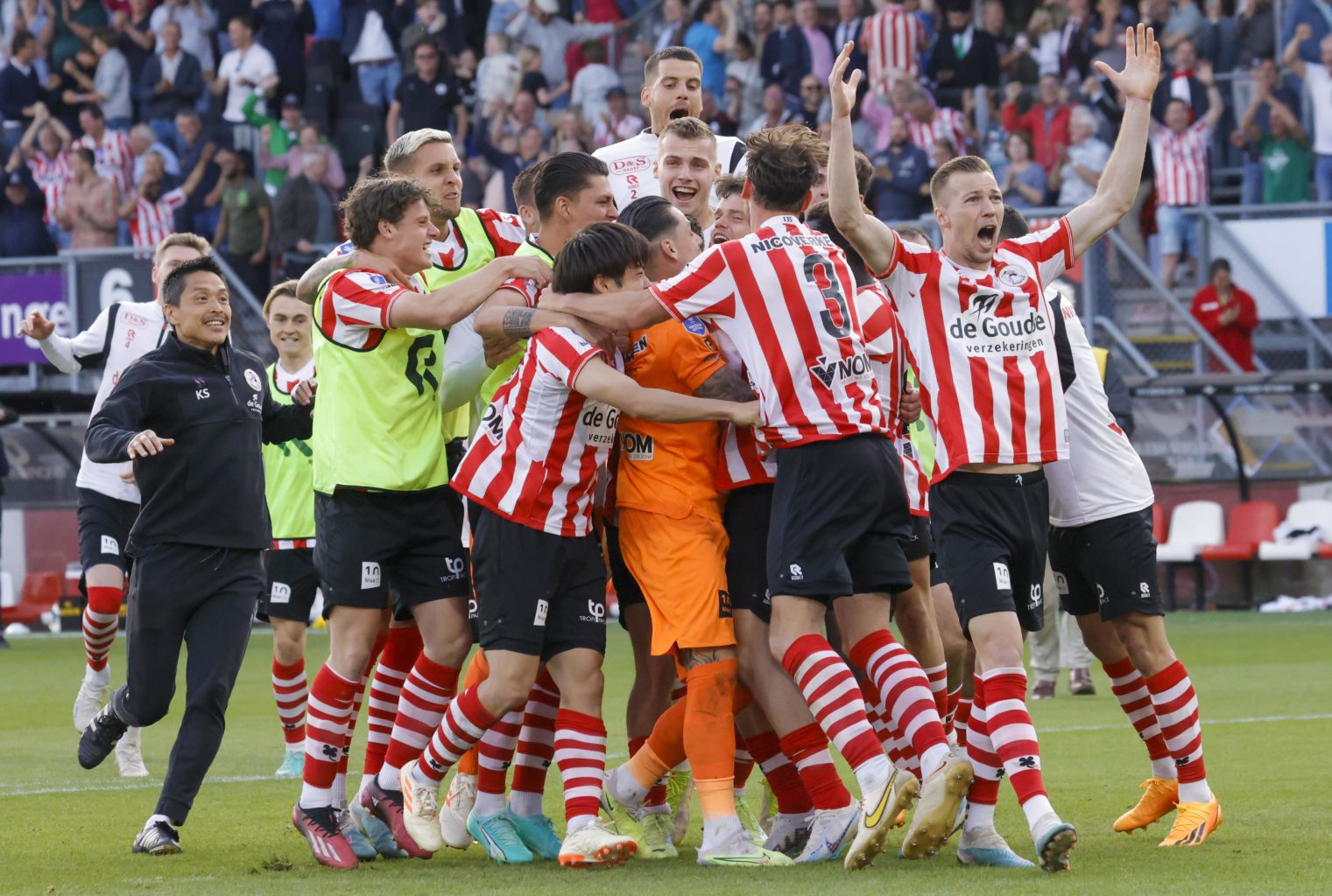 Sparta En Utrecht Ontmoeten Elkaar Op Het Kasteel - Sparta Rotterdam ...